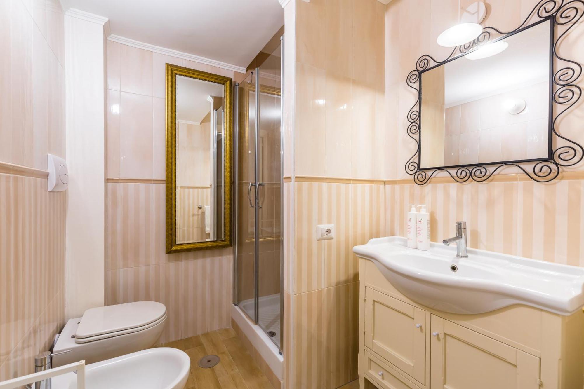 Design At Spaccanapoli By Wonderful Italy Napoli